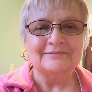 Meet your Posher, Lois